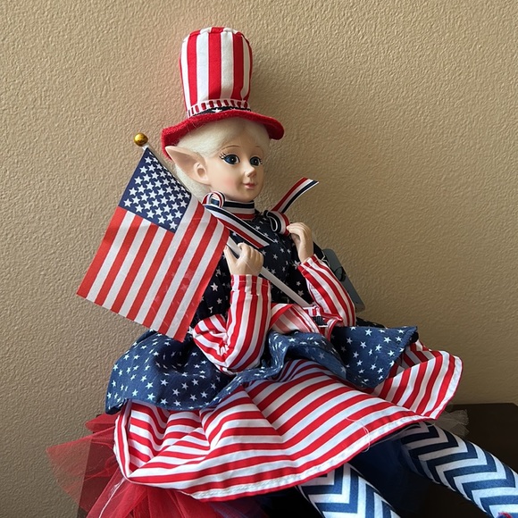 Cynthia Rowley 4th of July Patriotic American Elf Fairy Doll 28" Shelf Sitter - Picture 3 of 5